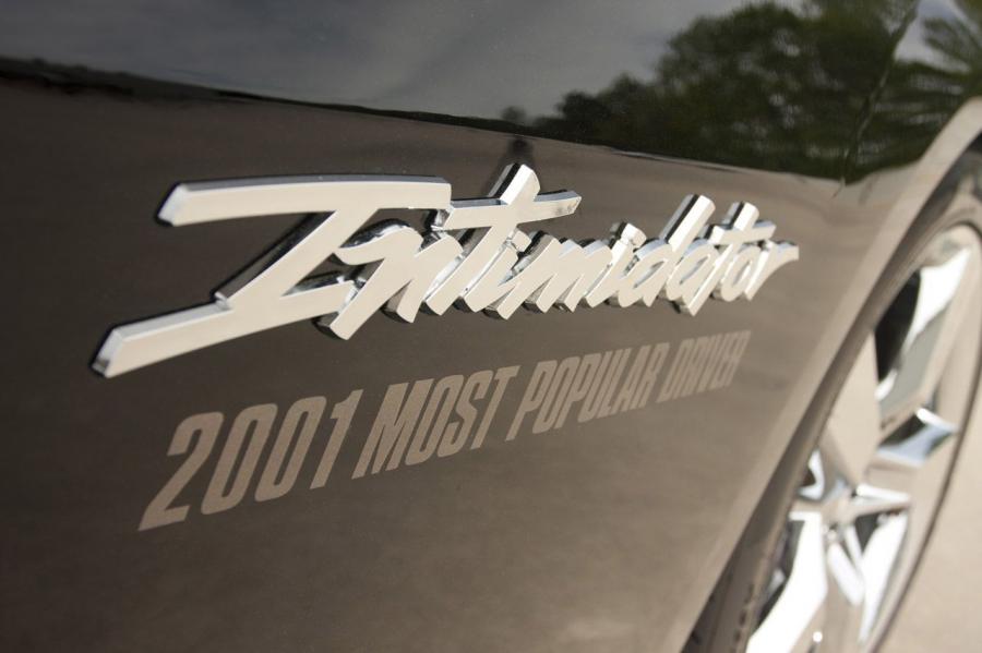  Chevrolet Intimidator Camaro Dale Earnhardt 2011 года  (фото 18 из 29)